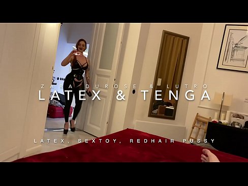 ❤️ Punapäine õepoolne õde latekskostüümis, keda kasuvend kuratab Anaal video at us et.pornmega-com.ru ﹏