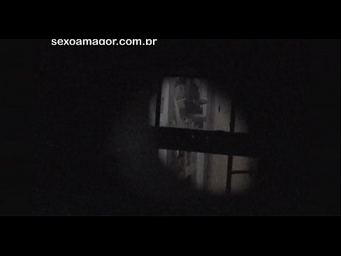 ❤️ Blondiin saab salaja videolevi naabruskonna voyeuri poolt peidetud õõnsate telliskivide taha peidetud Anaal video at us et.pornmega-com.ru ﹏