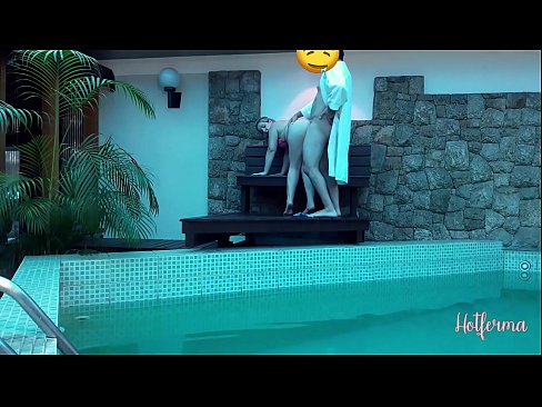 ❤️ Boss kutsub neiu basseini, kuid ei suutnud vastu panna kuumale Anaal video at us et.pornmega-com.ru ﹏